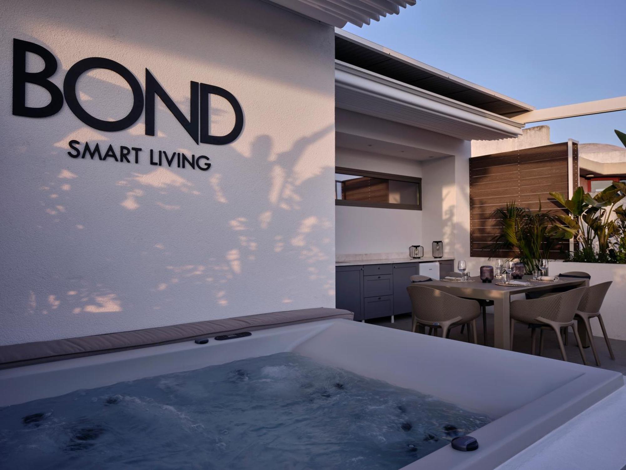 Bond Smart Living Suites Aten Exteriör bild