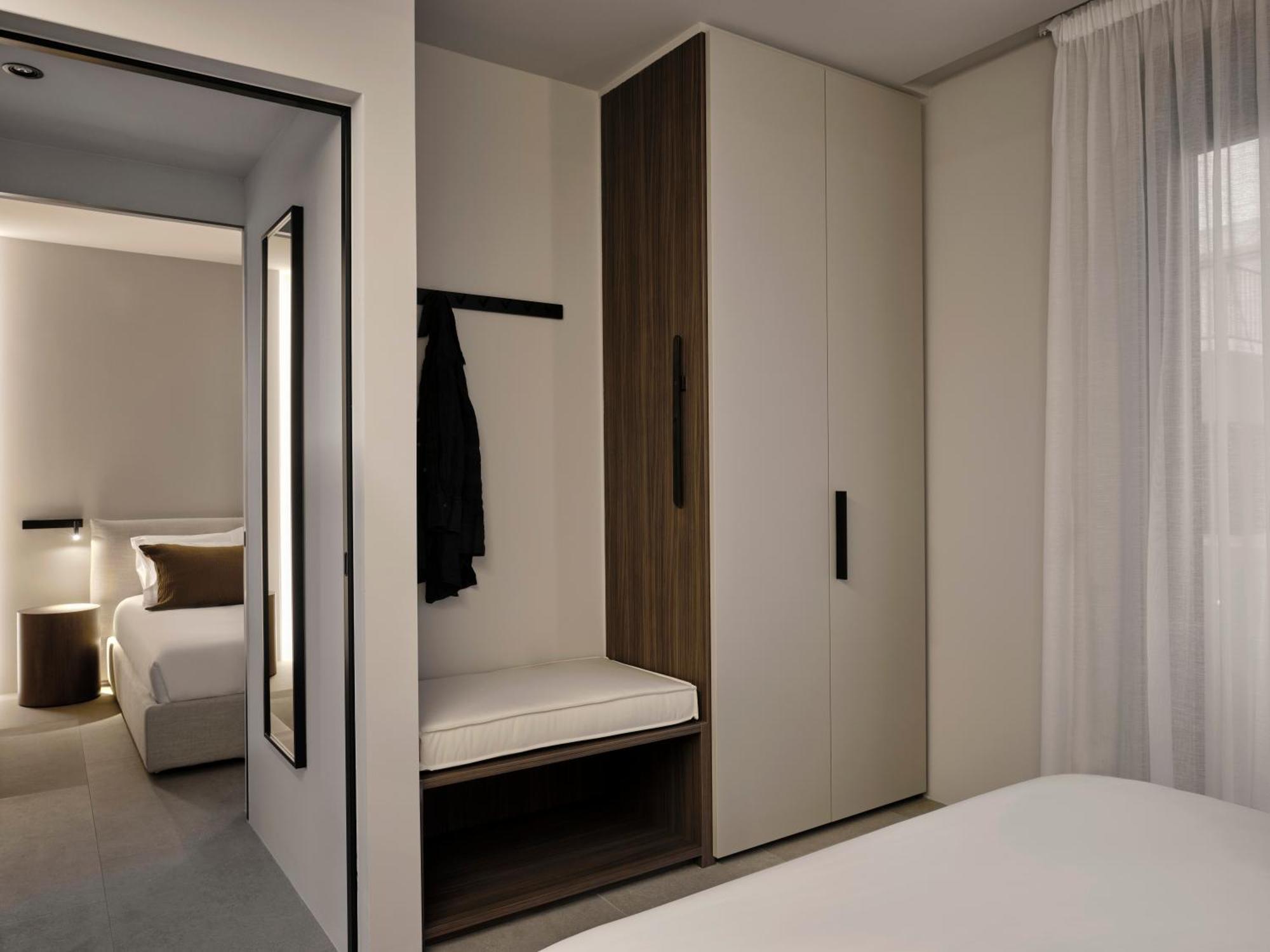 Bond Smart Living Suites Aten Exteriör bild