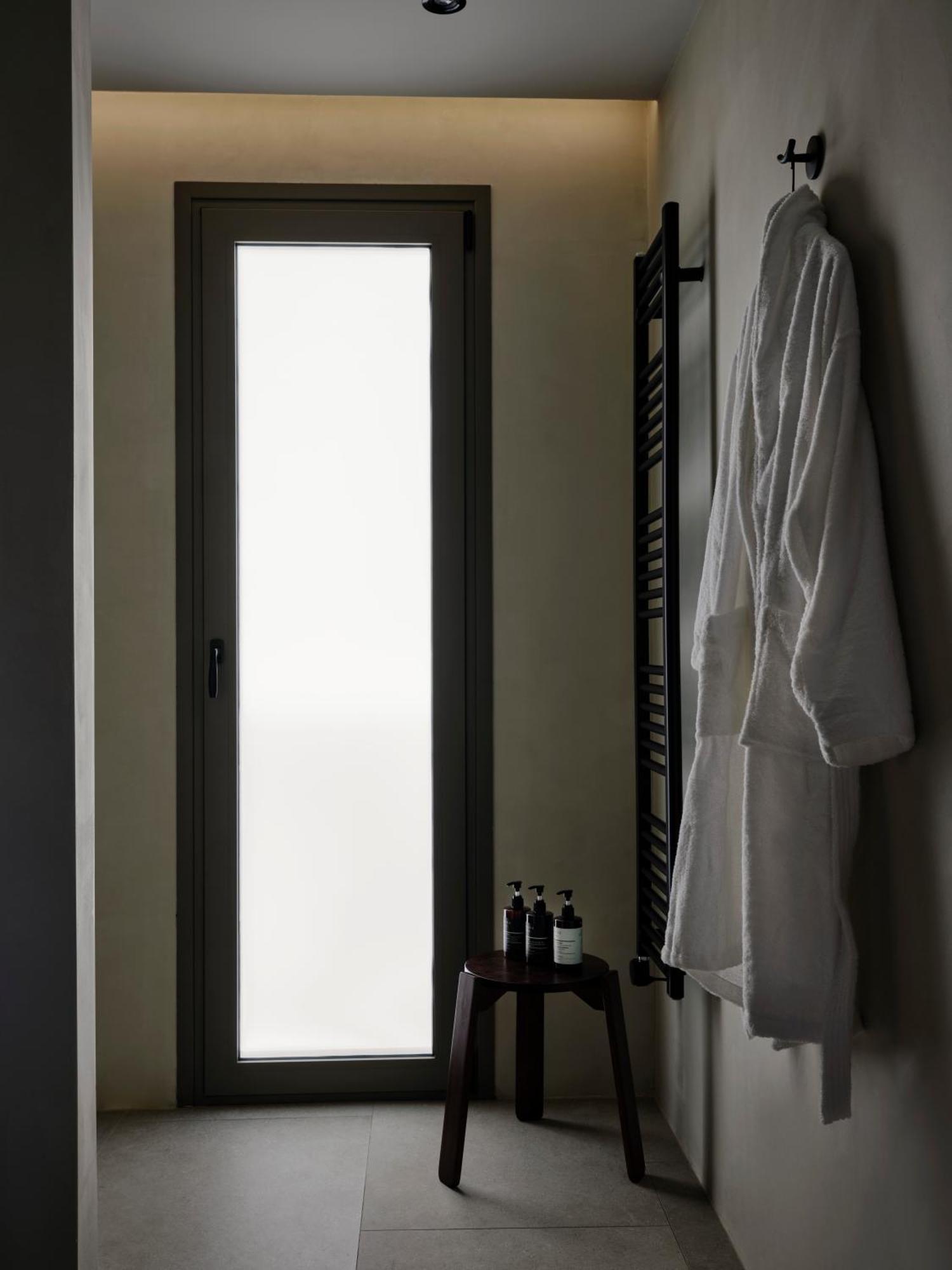 Bond Smart Living Suites Aten Exteriör bild